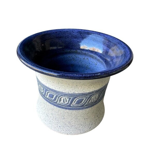 VTG James Sanders Kay 1992 Vase Stoneware Pottery Carved Leaf Design Blue 3.5" - Picture 1 of 11